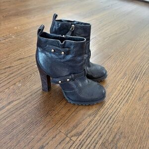 Tory Burch Black short Boot